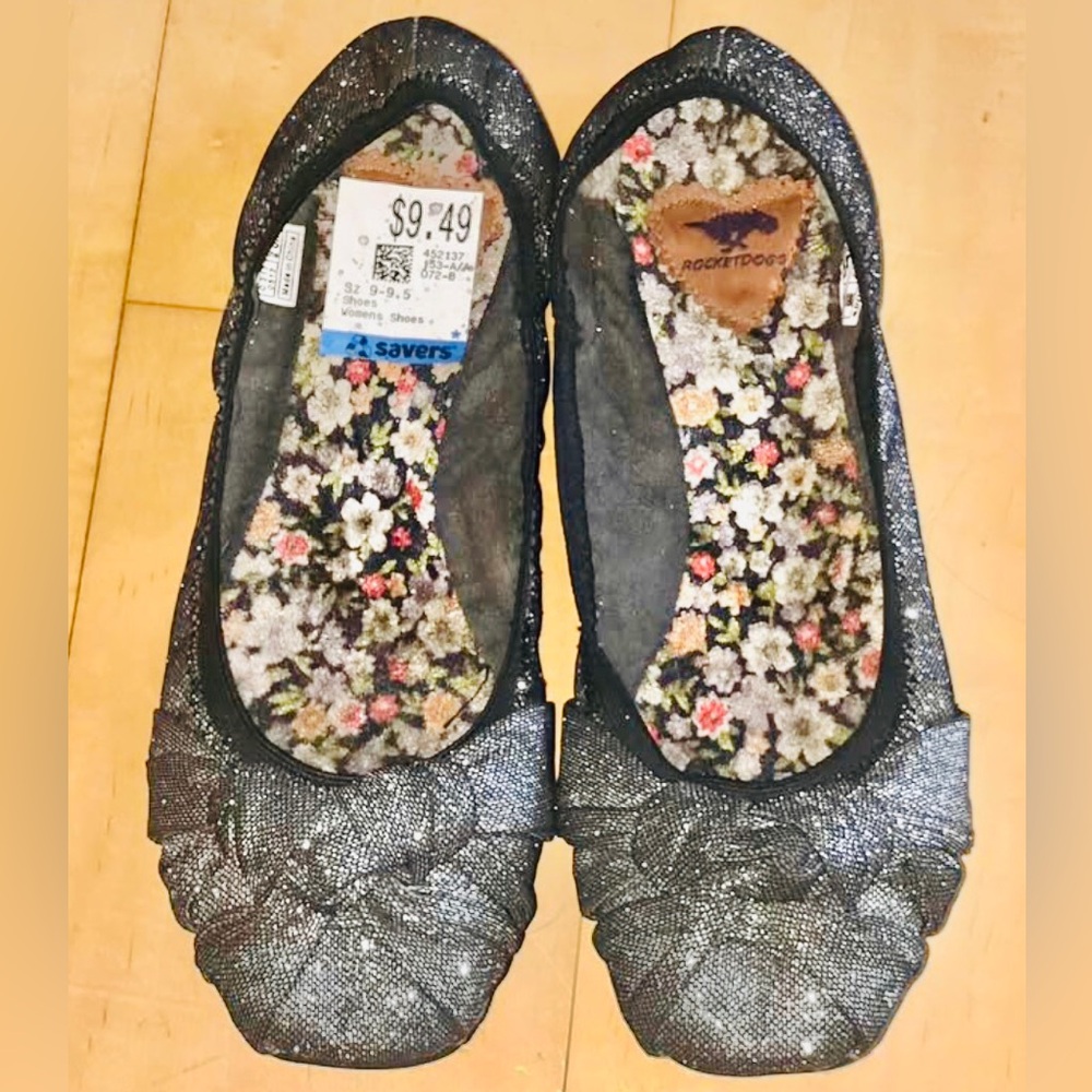 Rocket Dog Women's Glittery Silver Flats